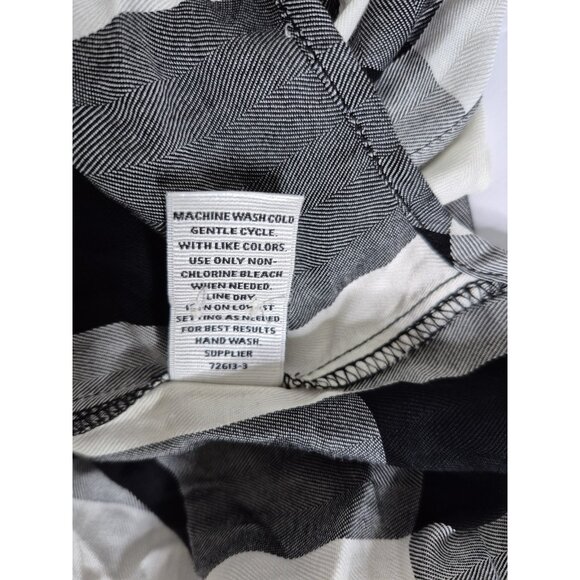 NWT STYLUS Buffalo Ivory/Black Plaid Long Sleeve Button Up Shirt Women's Size M - Picture 4 of 11